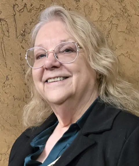 Wendy White